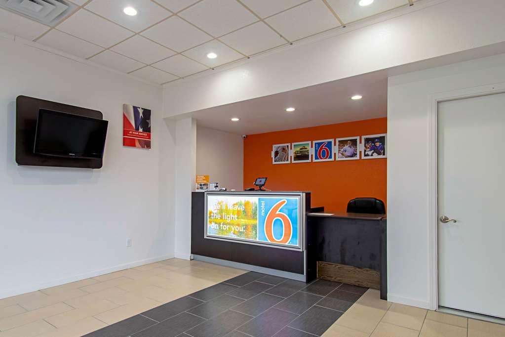 Motel 6-Alma, Ar L-40 מראה פנימי תמונה